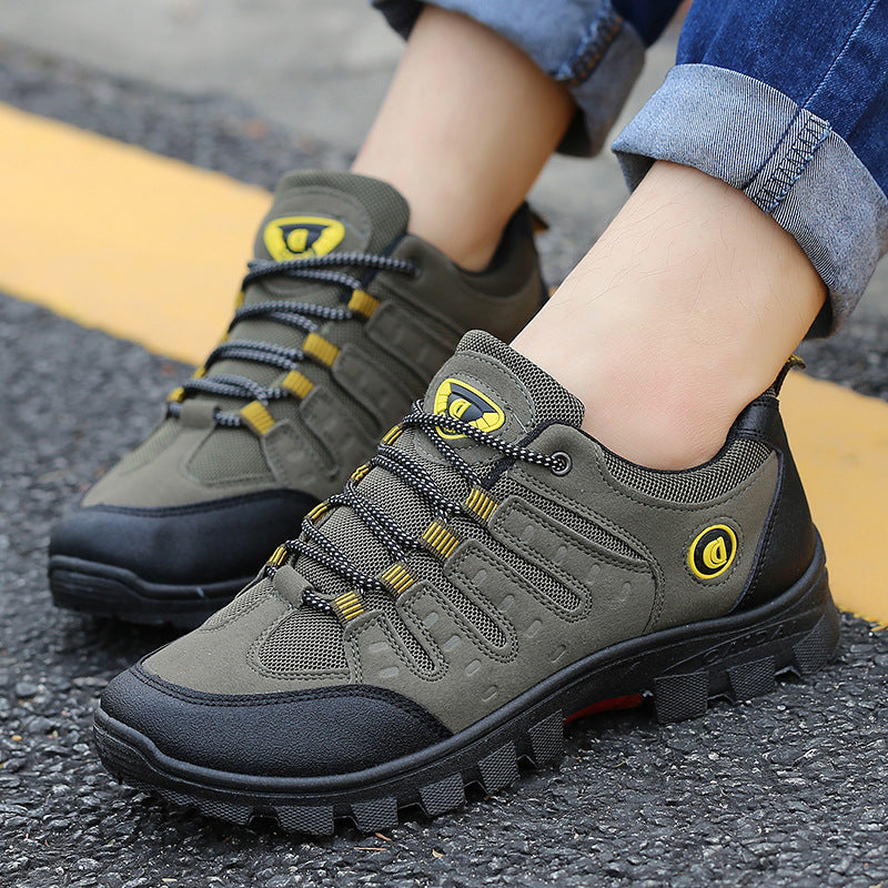 Explore the Great Outdoors with Our Lightweight Travel Waterproof Sports Hiking Shoes