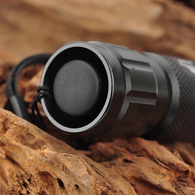 LED High-Power Rechargeable Outdoor Long-Range Flashlight
