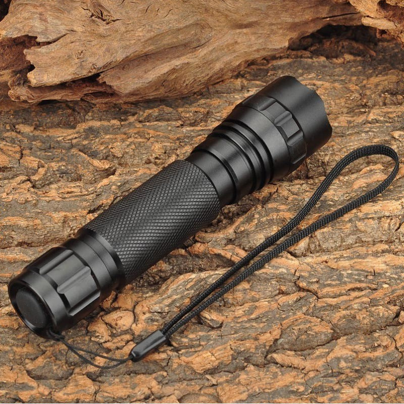 LED High-Power Rechargeable Outdoor Long-Range Flashlight